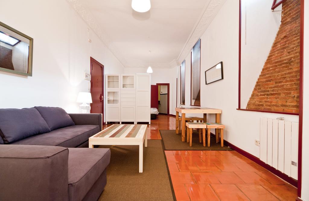 Apartamentos Madrid Retiro Rom bilde