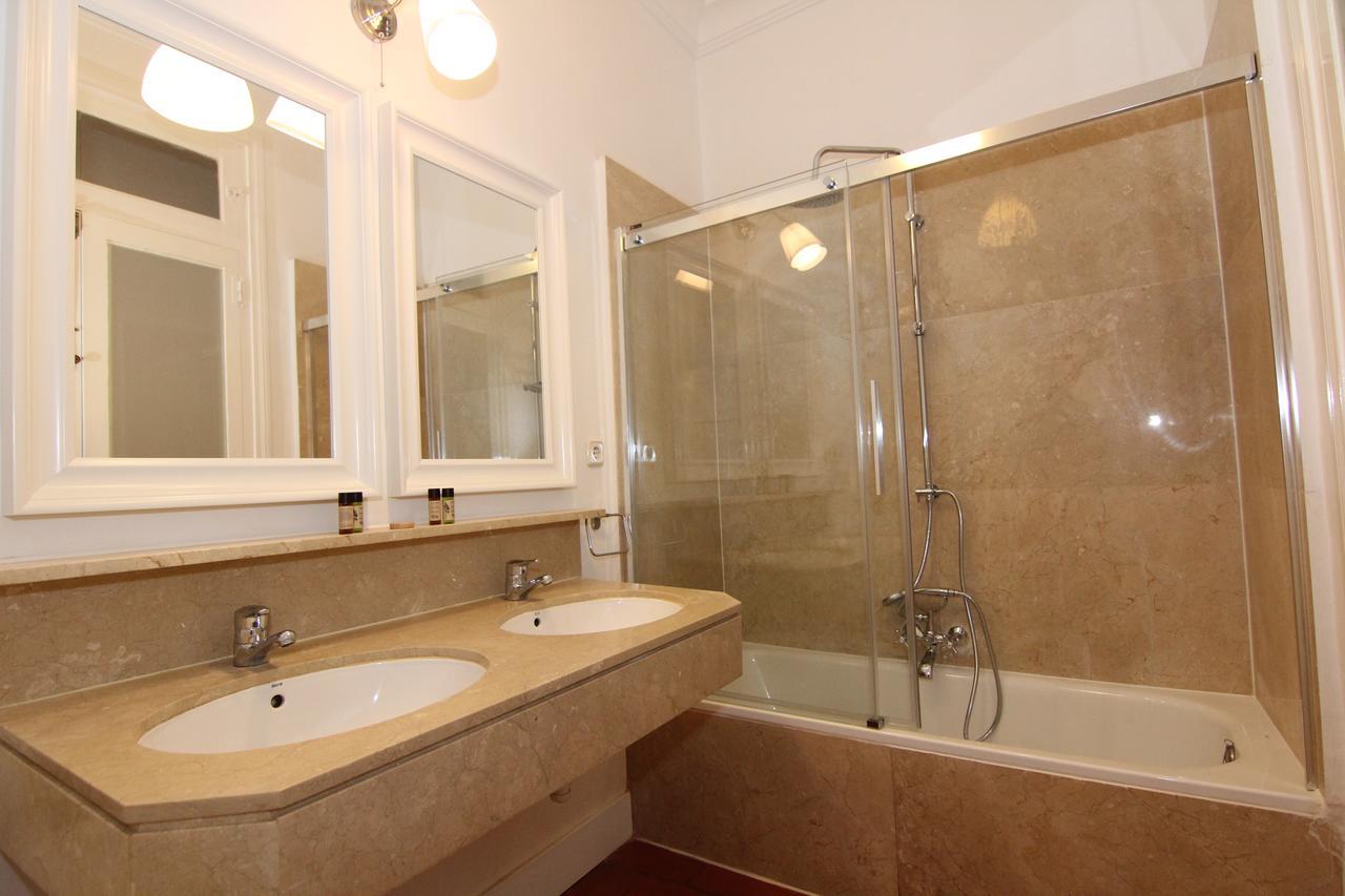 Apartamentos Madrid Retiro Eksteriør bilde